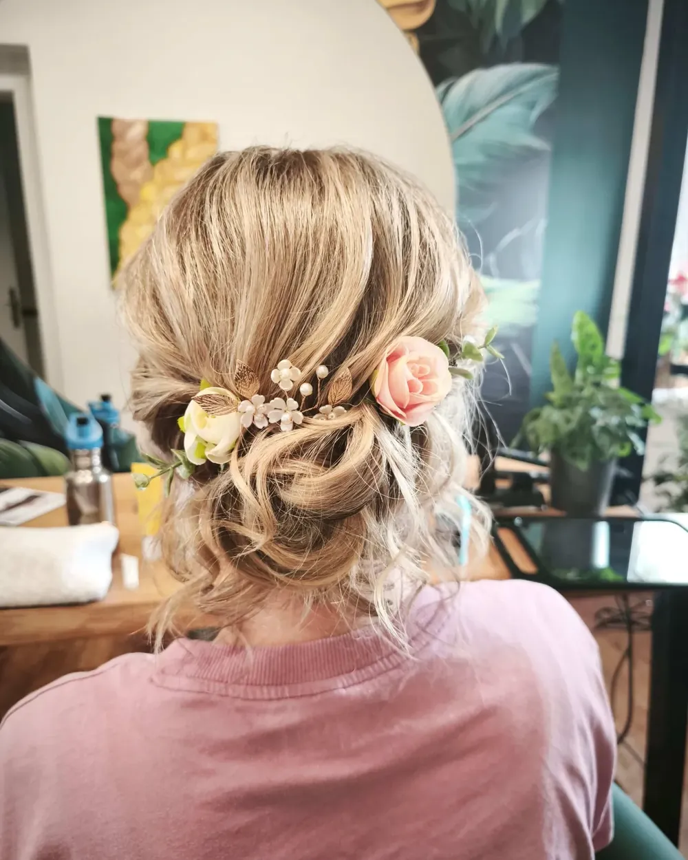 Brautfrisuren mit Make-up